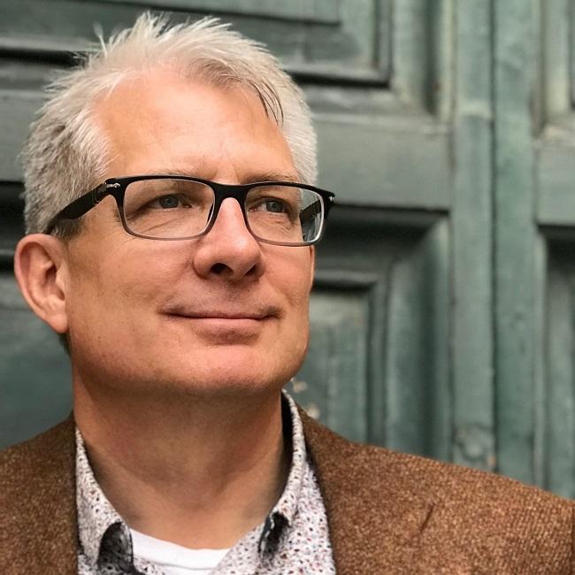 Doug Wournell_portrait pic_3237.jpg